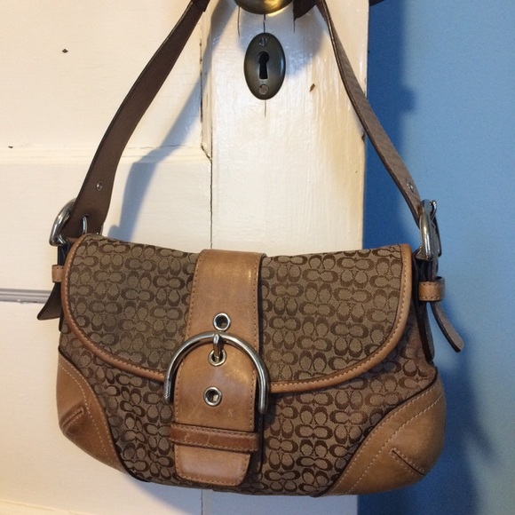 ⭐️SOLD⭐️Y2K Purse Authentic Coach Shoulder Handbag - Picture 1 of 8